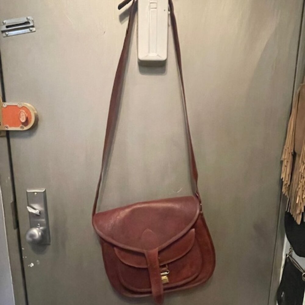 Handmade Vintage Style Genuine Brown Leather Cross Body Shoulder Bag - Picture 6 of 16
